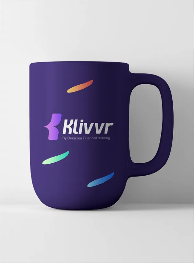 Klivvr branded mug with gradient logo